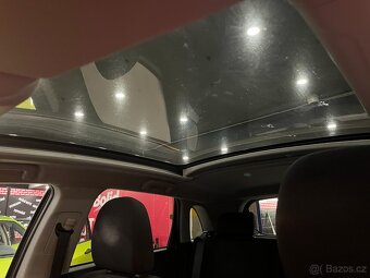 Prodám velmi zachovalé Mitsubishi ASX. - 16