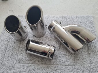 NEREZOVÉ a ČIERNE koncovky na výfuk - dvojitá koncovka - 16