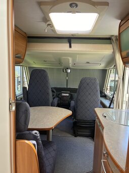 Obytný automobil Hymer - 16