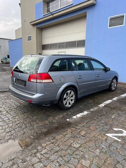 Opel Vectra 1.9 CDTI 2008 Top Stav - 16
