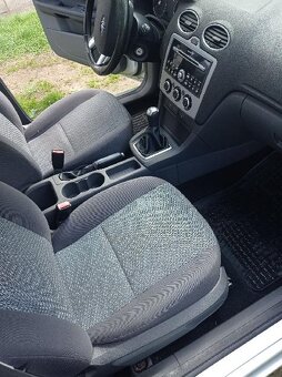 Ford Focus combi, motorizace 1.6, 16V, 74kW - 16