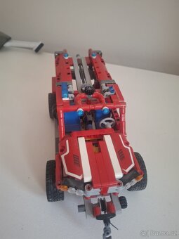 Prodám sestavené LEGO - 16