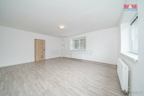 Prodej rodinného domu, 235 m², Luká - 16