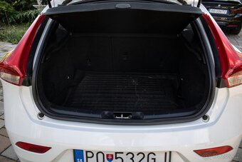 Volvo V40 T2 1.6L Edition Plus - 16