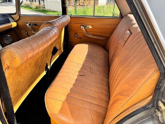 Peugeot 404 1.6 - 16