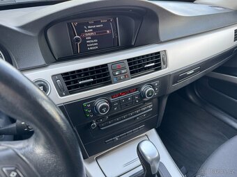 BMW E91 318d 105 KW AT r. 2011 - NOVÉ ROZVODY, CEBIA - 16