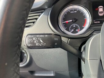 Škoda Octavia 2.0TDi, 110KW ,VYHŘ. SEDADLA - 16