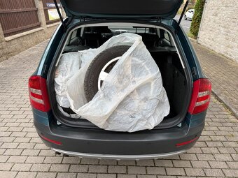 Škoda Octavia SCOUT 2.0 FSI 110 kW, 306.961 km, nové rozvody - 16