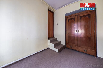 Prodej rodinného domu 8+1, 2873 m² Račetice - 16