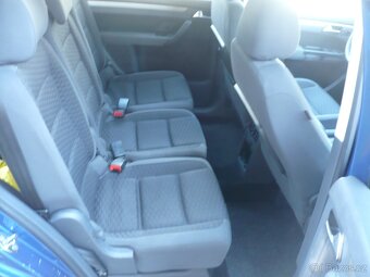 Volkswagen  Touran  2.0i  80 kW - 16
