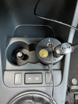 Škoda Fabia Combi 1.2 HTP 51KW, Parkovací kamera, Klima - 16