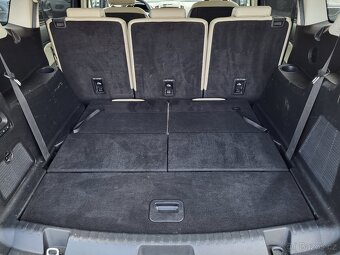 FORD S-MAX 2.0 TDCi 132kW VIGNALE 7-míst - 16