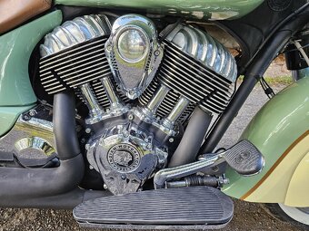 INDIAN CHIEF VINTAGE 111 cu EU Jekill&Hyde vyfukyRV2017 - 16