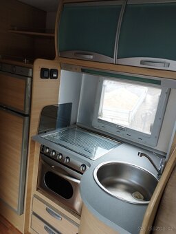 Obytný automobil Fiat Ducato alkovna - 16