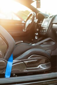 Golf 5 R32 - 16