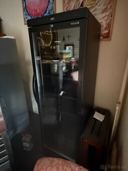 Vybavení menší kavárny - 16