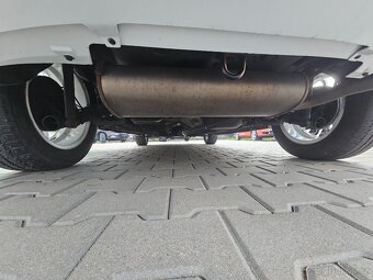 SX4 1,6i 79KW Sport  AUT. KLIMA, 2 X ALU, VYHŘ.SED  STK - 16