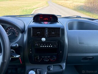 CITROËN JUMPY 2016 L2H1 KLIMA 3 MÍSTA - 16
