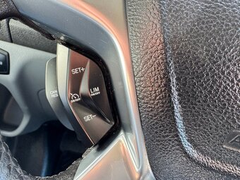 Ford Transit 6míst, L3H2, klima, 125kW - 16