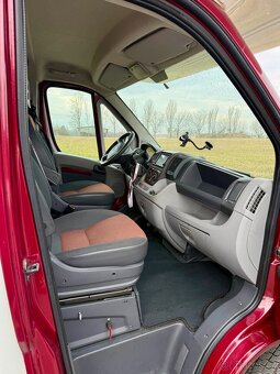 Prodám obytné auto - 16