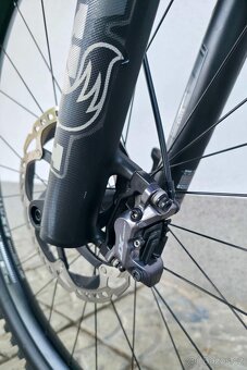 Horské kolo Canyon Strive CFR Underdog Carbon 2023 29″ - 16