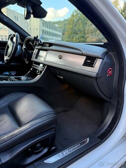 Jaguar R-Sport XF 3.0 Diesel Top Výbava, perfektní stav - 16