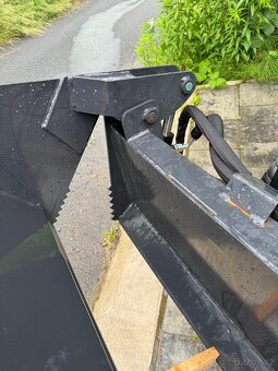 Klapačka, lžíce pro mininakladač, profi Wolverine - 16