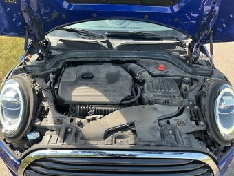Mini Cooper 1.5 benzín 2019 - 16