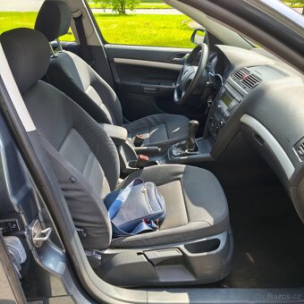 Škoda Octavia 1.6 MPI - 16