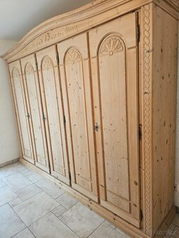 Celodřevěná ložnice ručně řezaná viz poslední foto - 16