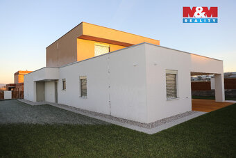 Prodej rodinného domu, 233 m², Klatovy, ul. Nedbalova - 16