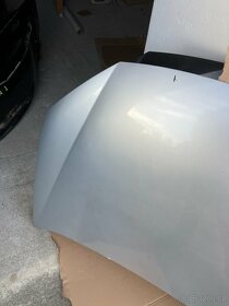 cerna stribrna seda kapota vw golf VI 6 predni haubna - 16