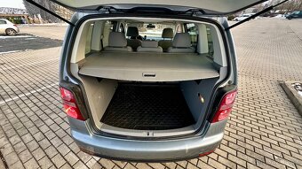 Voklswagen Touran 1.9 tdi, DSG automat 7st - 16