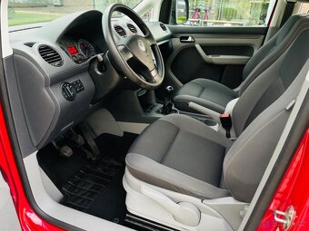 Volkswagen Caddy 1.6i BENZÍN 75KW MANUÁL TAŽNÉ - 16