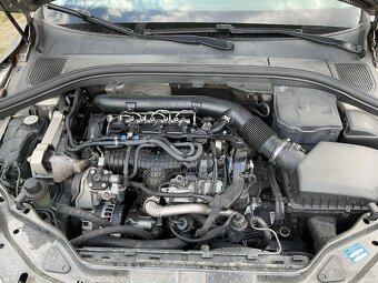 Prodám Volvo VC60 - 16