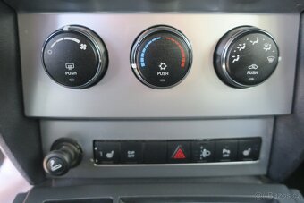 DODGE NITRO 2.8 CRDi SXT, BEZ KOROZE - 16