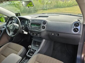 VW Tiguan 2.0 TDI 103kW,1.Majitel,2013,Serviska,Tažné. - 16