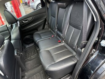 Nissan X-Trail 4x4 • 6/2015 • 96kw • Původ ČR • 1.majitel - 16