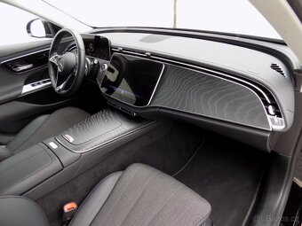 Mercedes-Benz Třídy E 220d/Performance LED/DPH/ - 16