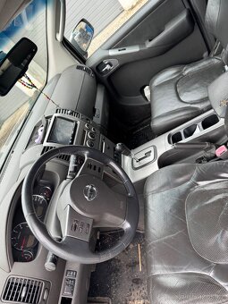Nissan pathfinder 2006 - 16