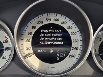 Mercedes-Benz E350 CDi Avantgarde facelift - 16