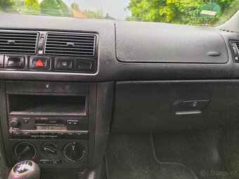 VW Golf 1.4 16V - 16
