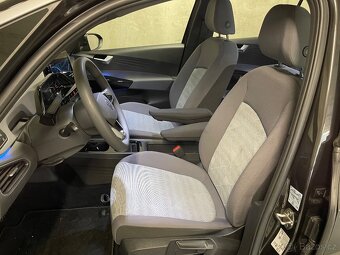 Volkswagen ID.3 110 kW, tažné, Style Silver, SoH 94% - 16