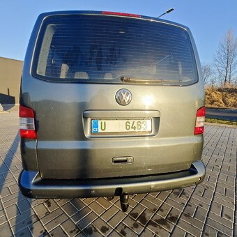 Volkswagen T5 Caravelle 1.9 TDI, 8 míst. - 16