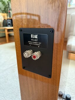 ELAC FS 407 - Elegantní sloupové reproduktory - 16