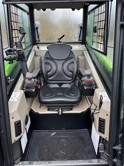 Firstgreen Industries - ELISE900 Elektrický smykový nakladač - 16