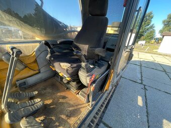 Pásový bagr Volvo EC360BNLC - 16