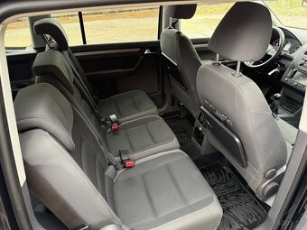 Volkswagen Touran 1.6 TDI 77kw 7 míst - 16