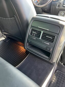 Volkswagen Touareg II 3.0 V6 TDI R-Line 4MOTION 193kW - 16
