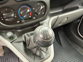 Fiat Doblo 1.9 JTD 88Kw 2x Šoupačky - 16
